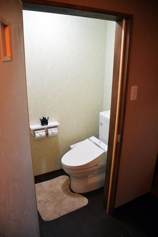 Guesthouse En โอมิฮะจิมัง ภายนอก รูปภาพ